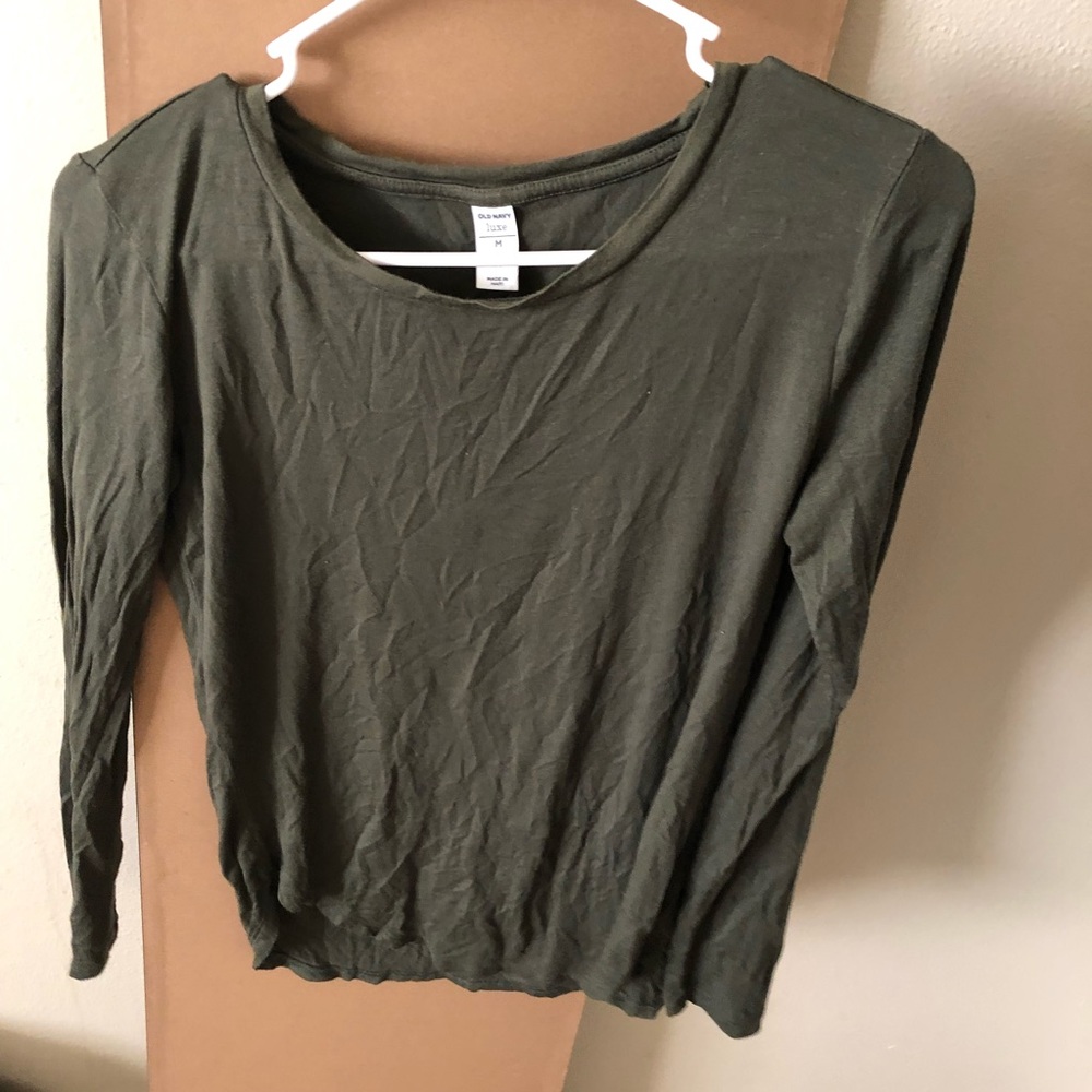 Green long sleeve shirt